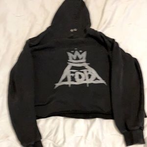 Black cropped hoodie